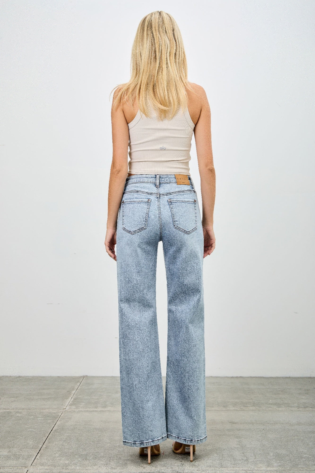 Mid Rise Relaxed Straight Pants