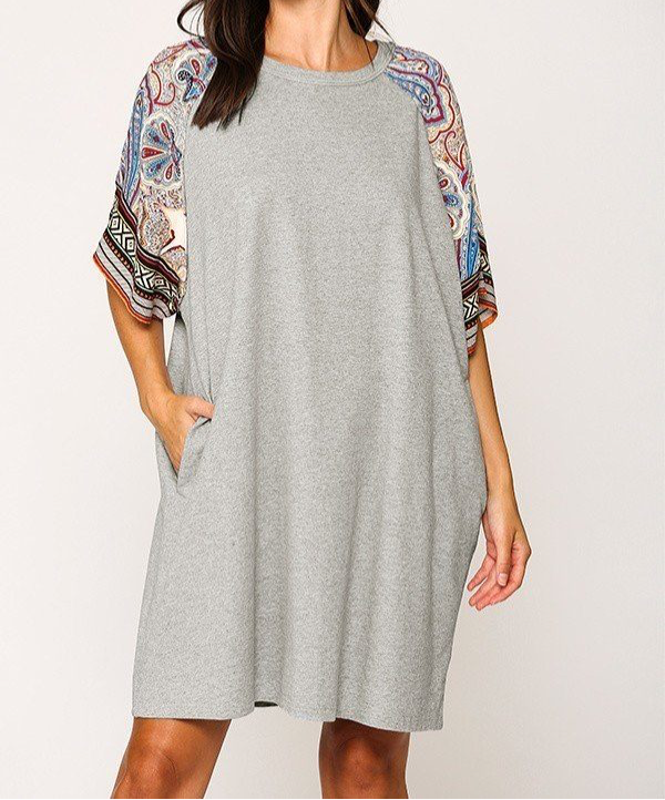 Solid Side Pocket Shift Dress